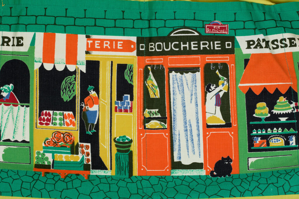 Colour image of a printed fabric